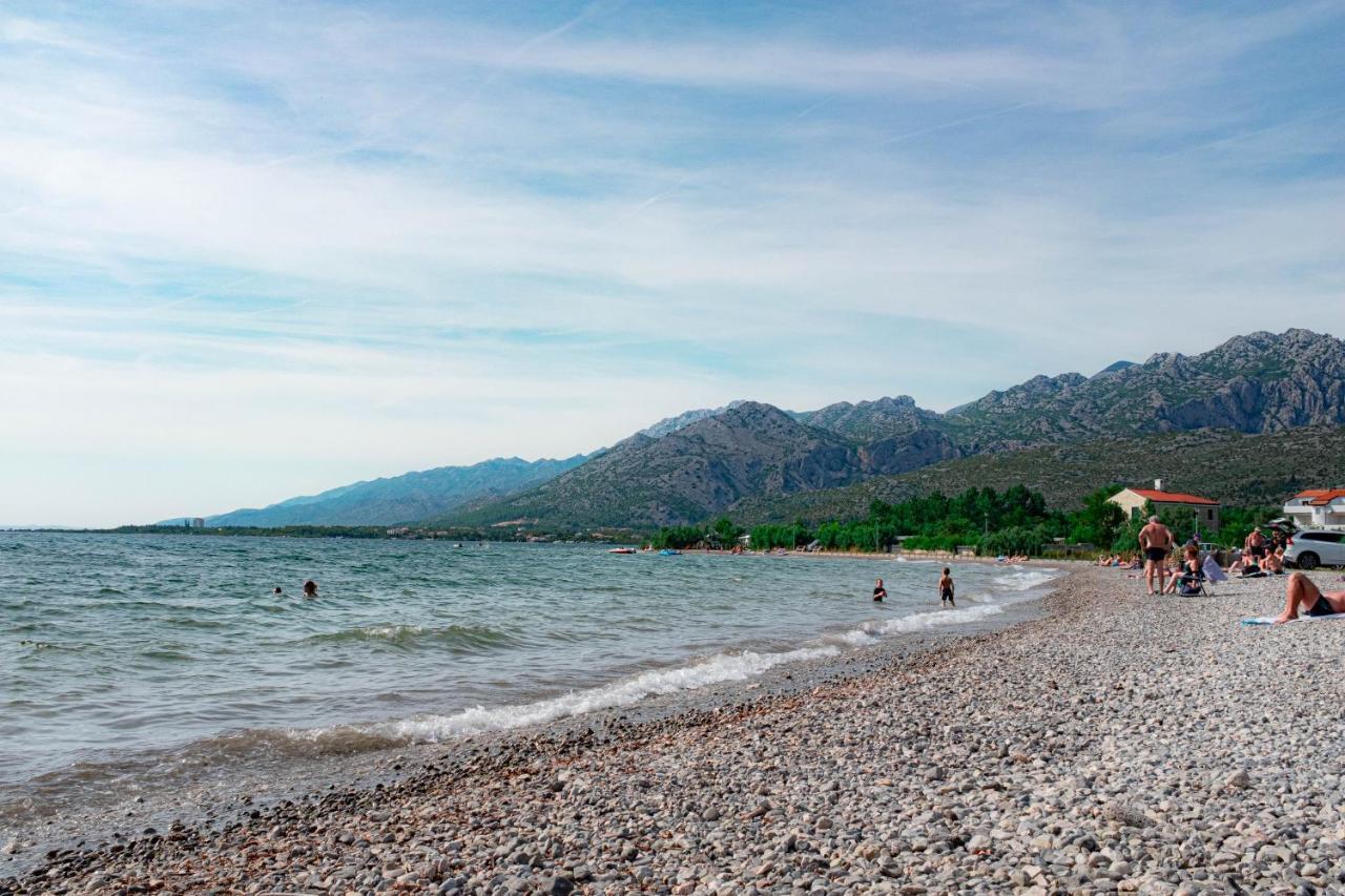 Mala Vila Селине Екстериор снимка